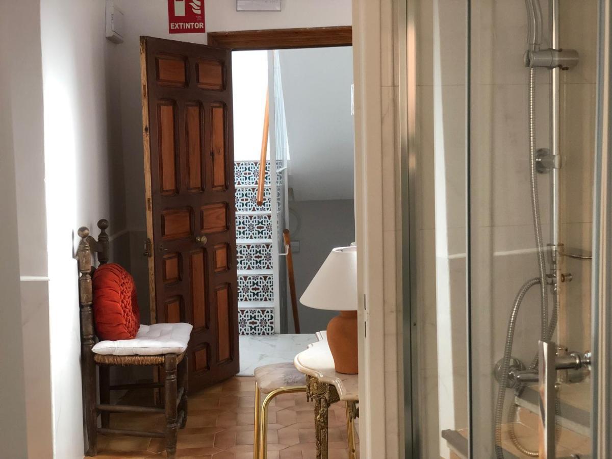 Apartamentos Toledo Casa Galeria De Los Aljibes מראה חיצוני תמונה