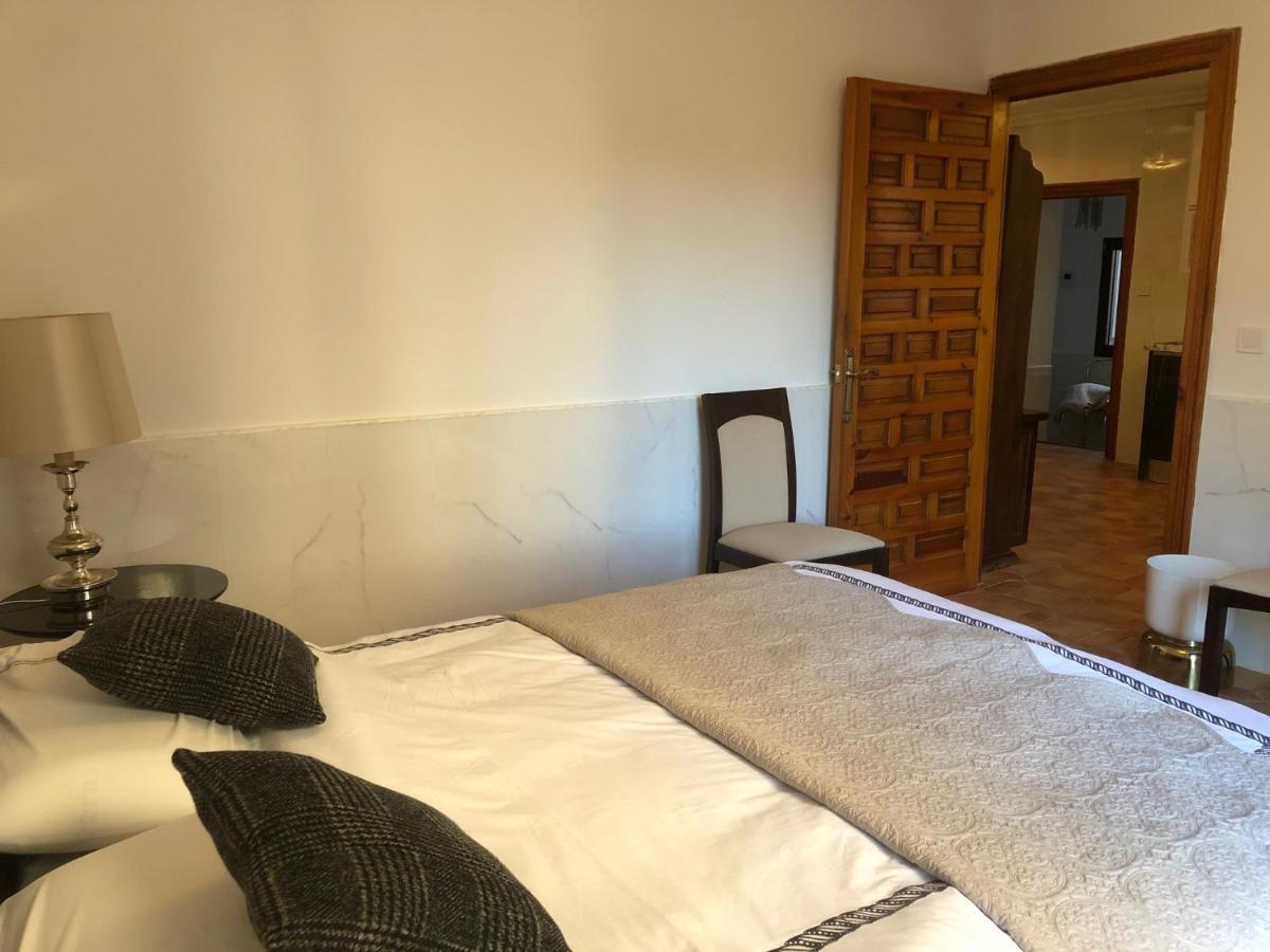 Apartamentos Toledo Casa Galeria De Los Aljibes מראה חיצוני תמונה