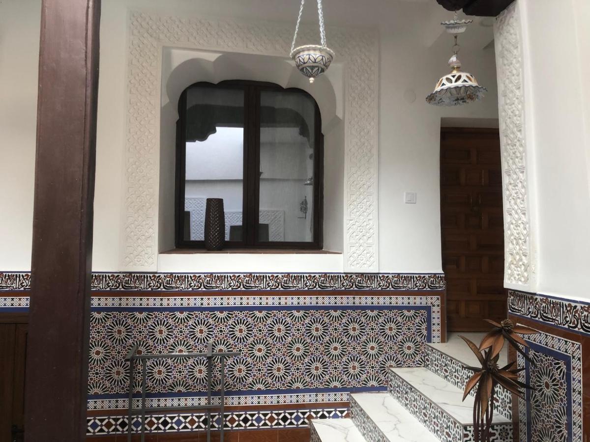 Apartamentos Toledo Casa Galeria De Los Aljibes מראה חיצוני תמונה