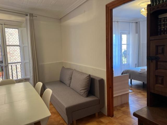Apartamentos Toledo Casa Galeria De Los Aljibes מראה חיצוני תמונה